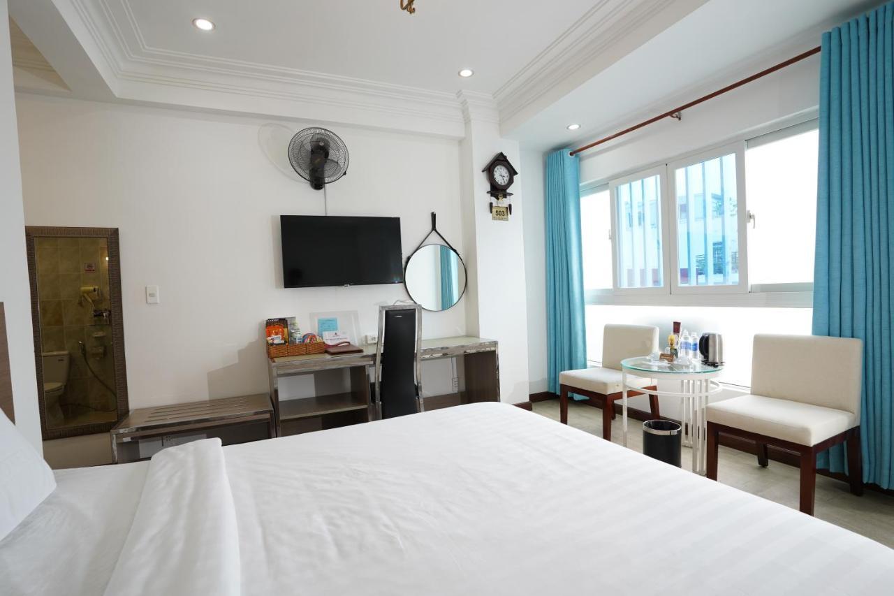A25 Hotel - 14 Pho Duc Chinh Хошимин Экстерьер фото