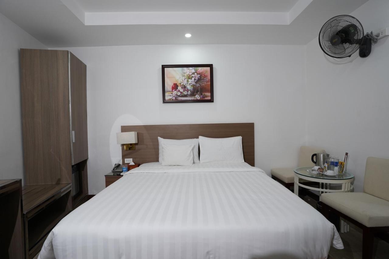 A25 Hotel - 14 Pho Duc Chinh Хошимин Экстерьер фото