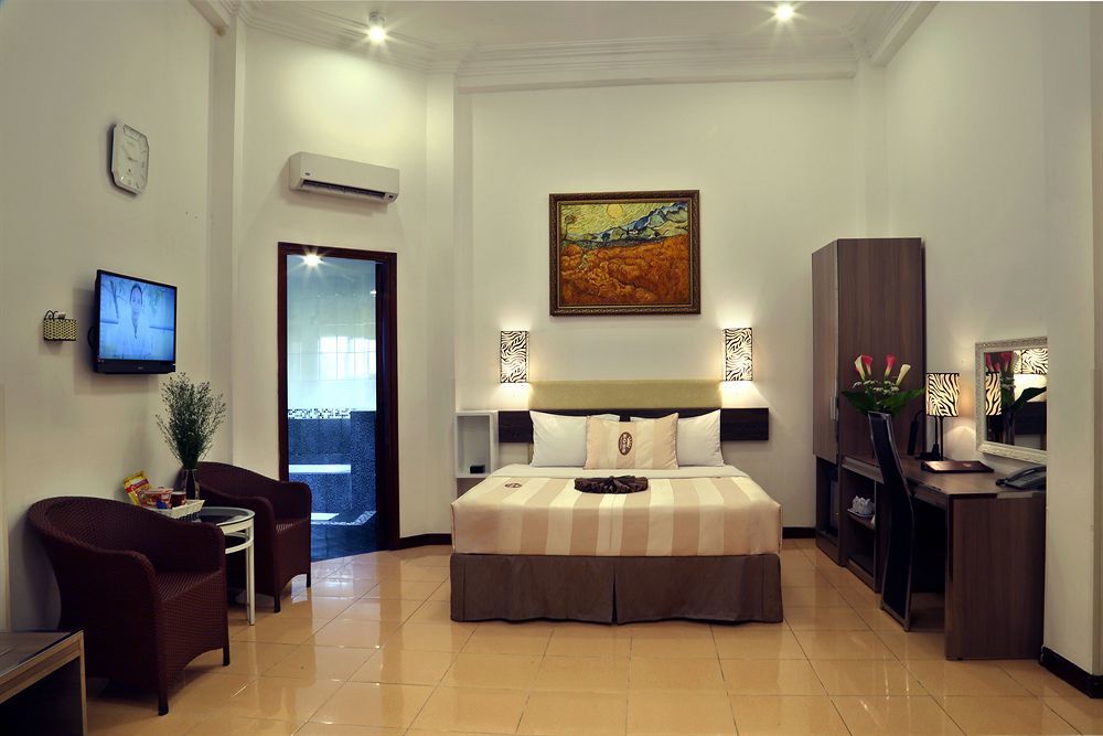A25 Hotel - 14 Pho Duc Chinh Хошимин Экстерьер фото