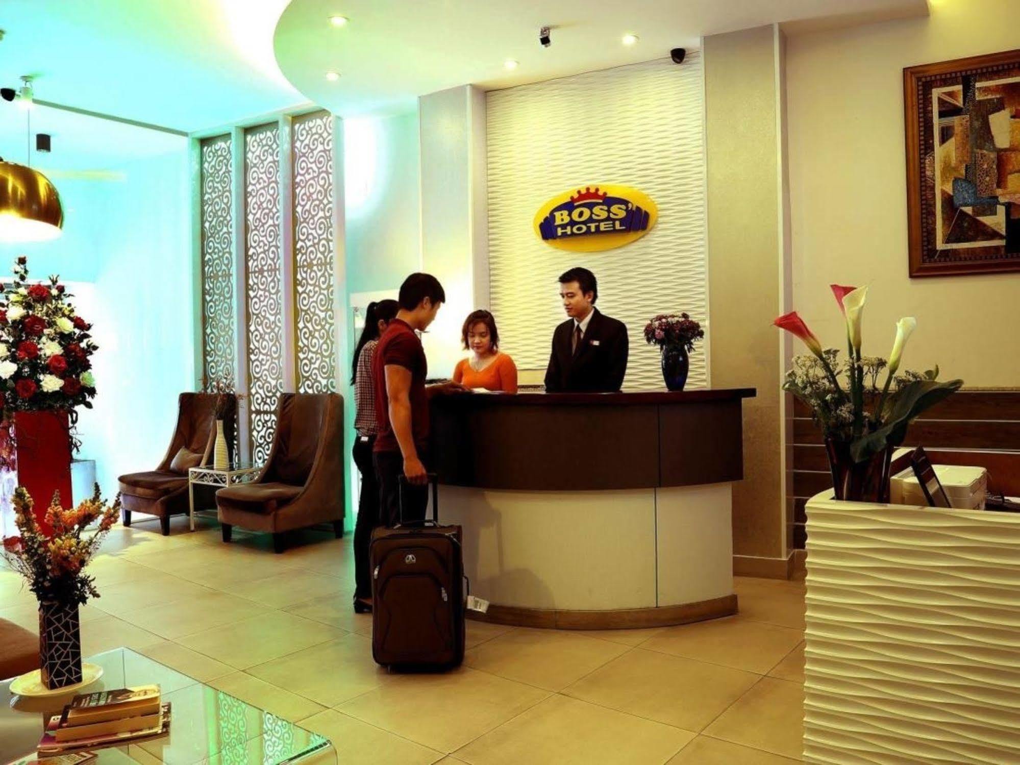 A25 Hotel - 14 Pho Duc Chinh Хошимин Экстерьер фото
